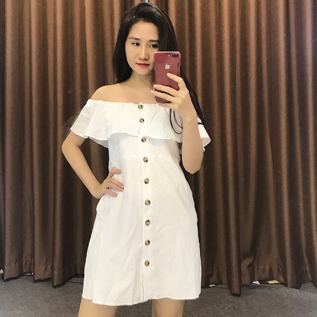 Váy trễ vai