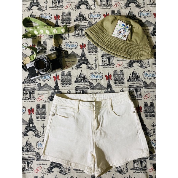 [2hand] Quần short nữ cá tính