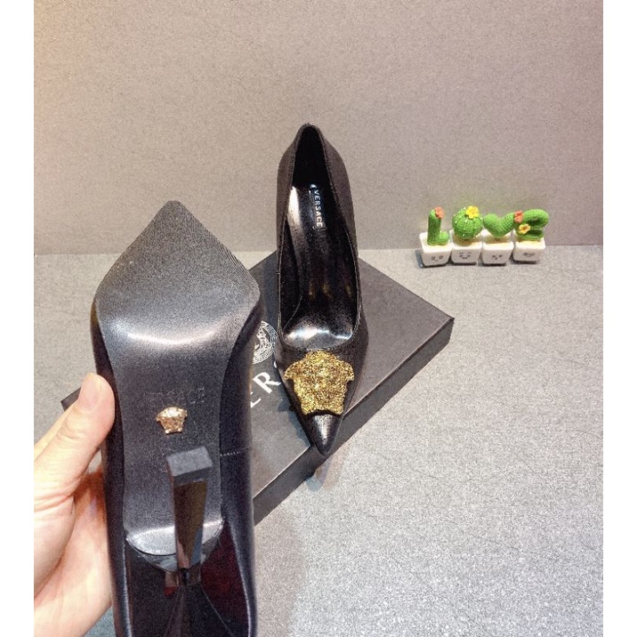 H(ẢNH THẬT) Giày Cao Gót 10p Ver Logo Sang Chảnh Da Mềm Êm Fullbox Bill Túi Hãng Cao Cấp