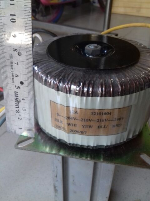 Biến áp xuyến 0-204-210-216-240v : 12A. Tự ngẫu nâng - giảm áp . Lọc tinh dàn hi end . Tháo máy Korea .