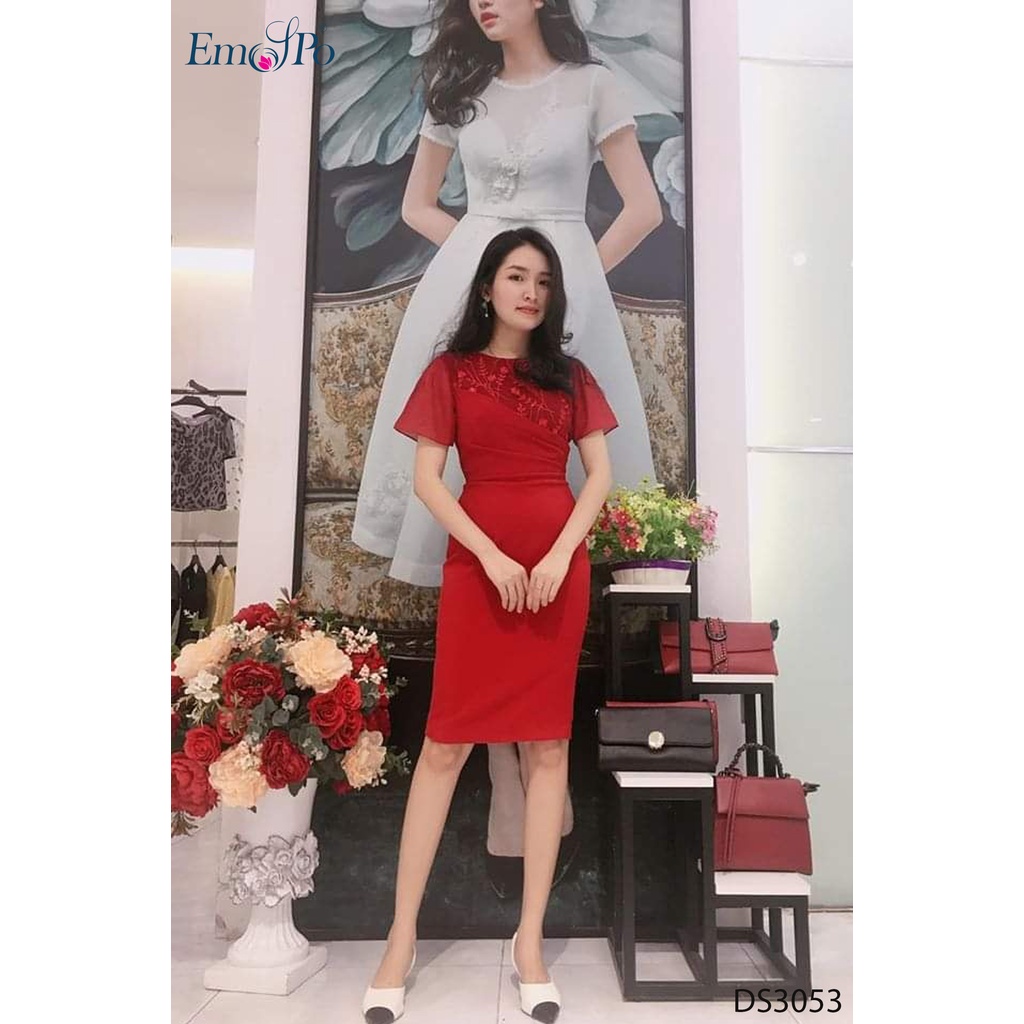 Đầm ôm Emspo phối ren hoa trước ngực DS3053