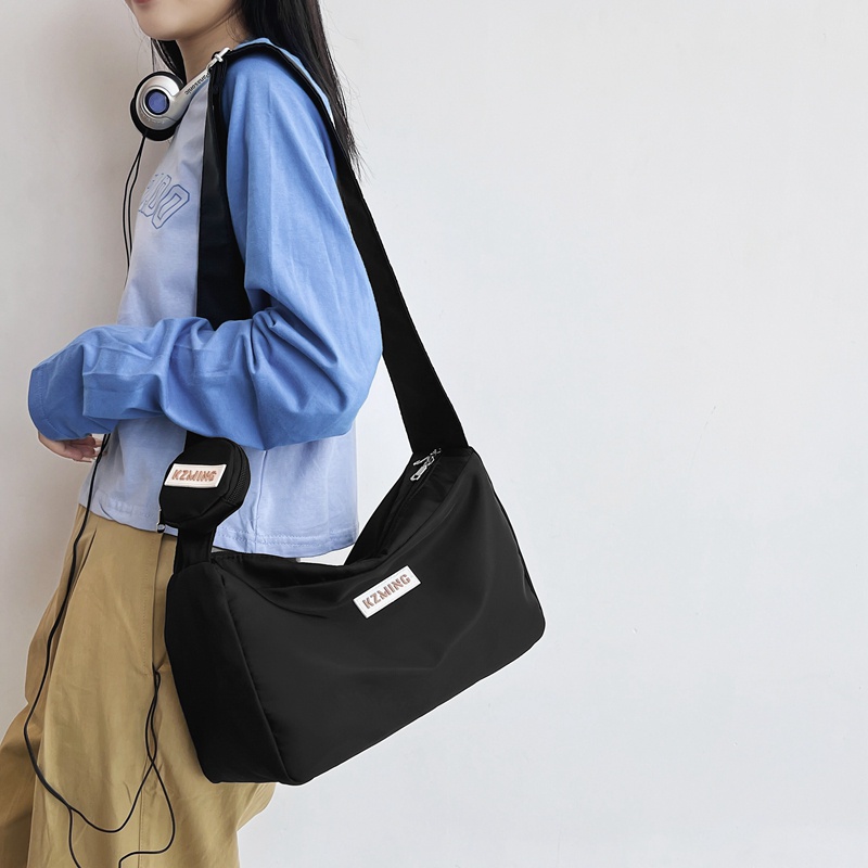 Túi đeo chéo Prettyzys phong cách Hàn Quốc 2022 sức chứa lớn cho nữ