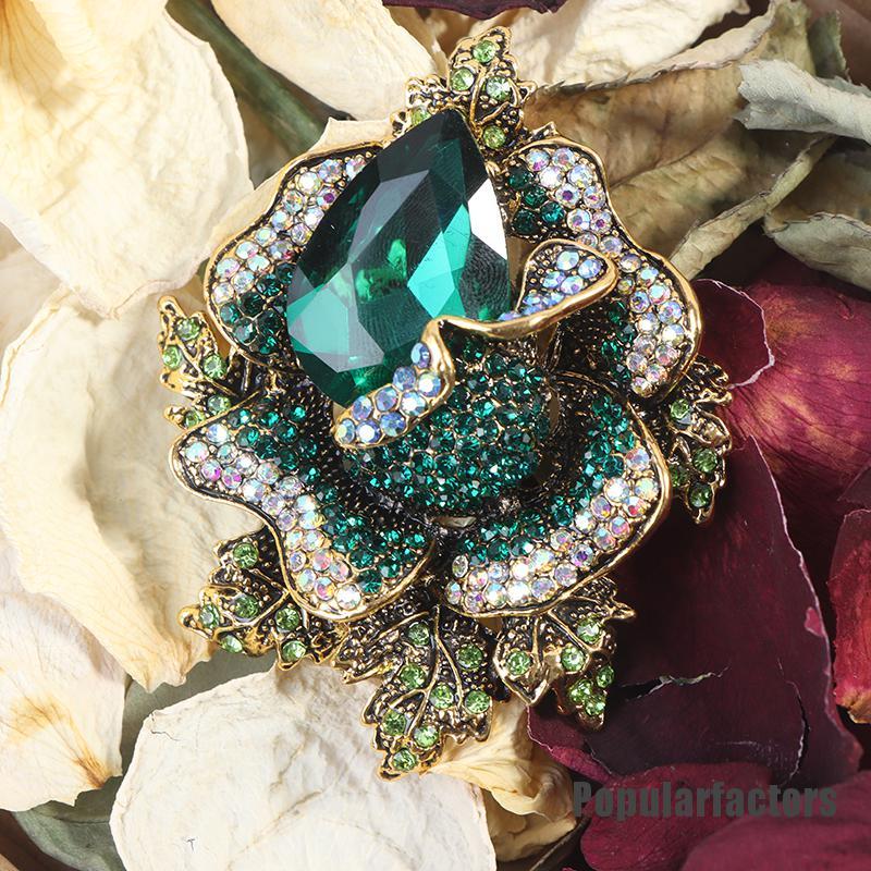 Trâm Cài Áo Hình Hoa Đính Đá Sang Trọng Cho Nữ