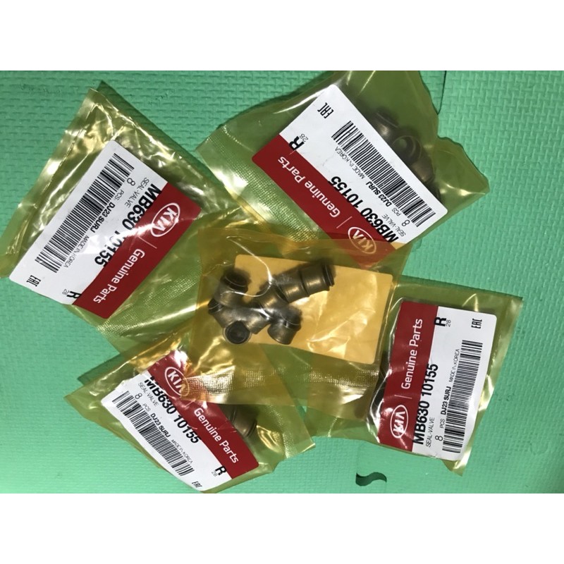 Bộ phớt ghít xupap 8 con Kia Pride, CD5 -  MB63010155