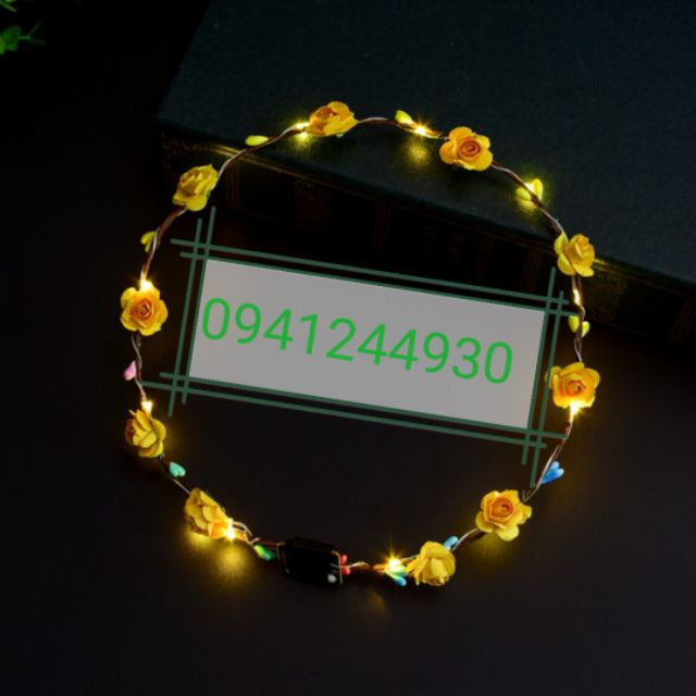 VÒNG HOA ĐỘI ĐẦU KÈM ĐÈN LED