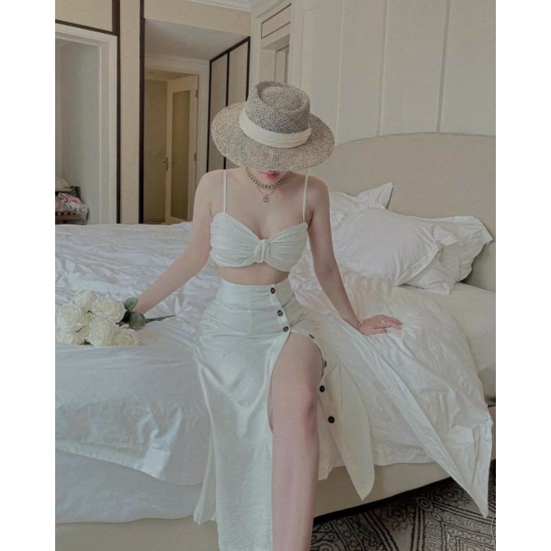 SET 2 DÂY CÚP NGỰC ĐI BIỂN CHÂN VÁY CÚC XOÈ