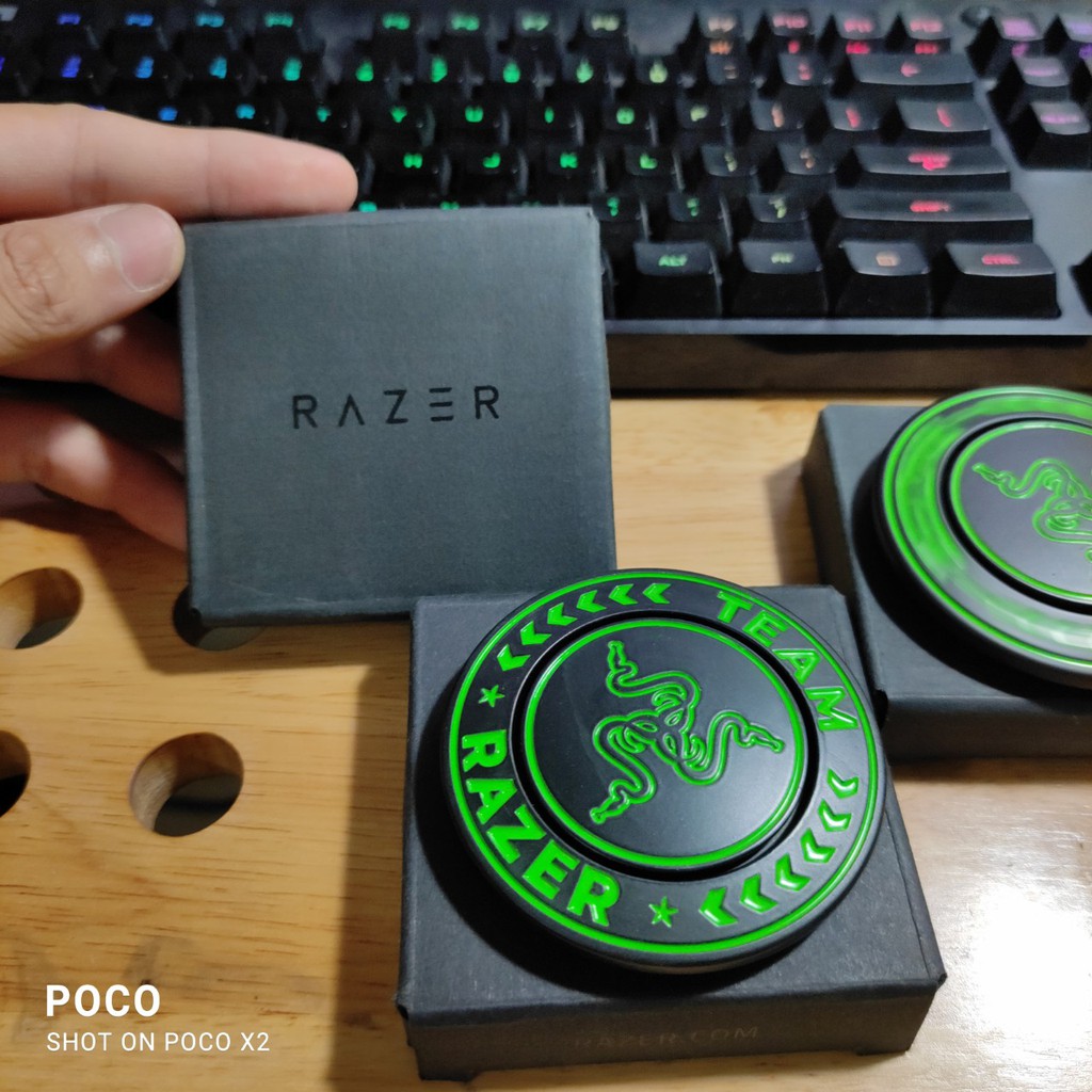 Spinner con quay RAZER TEAM V2 BẢN LIMITED