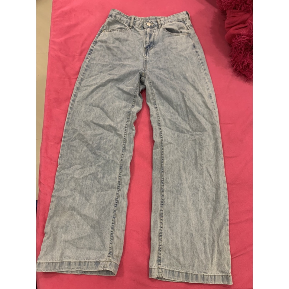 Quần jeans dài ống loe size S Xs