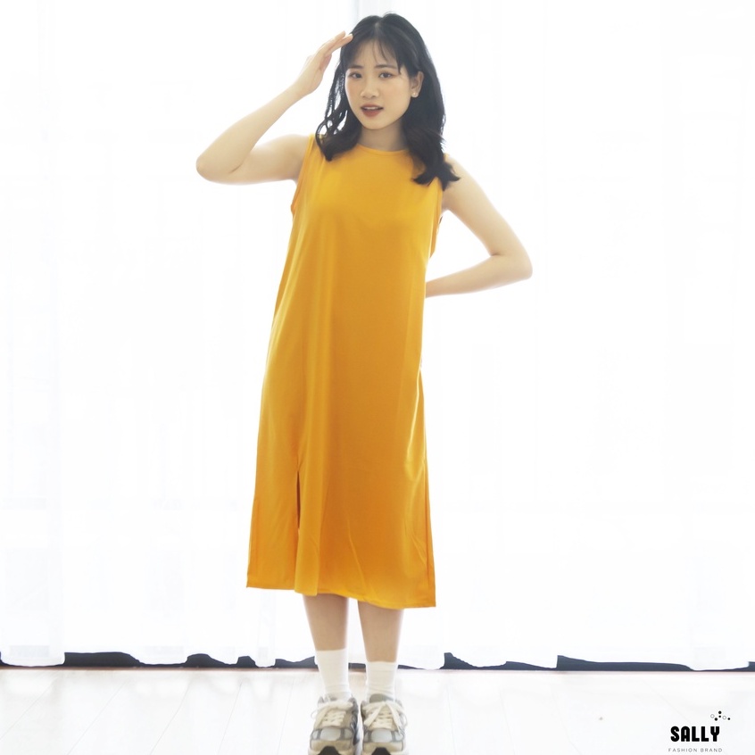 Váy suông sát nách