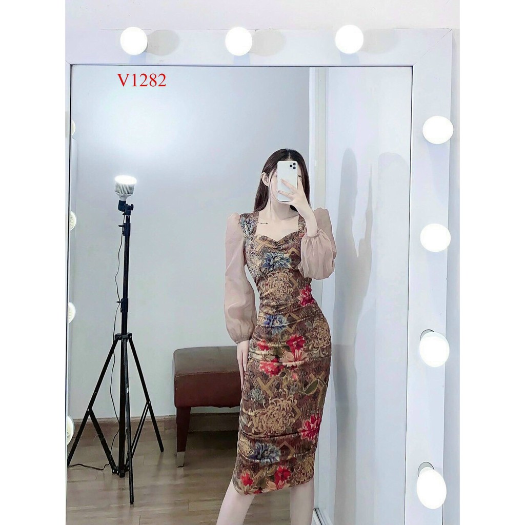 Đầm body tay phối voan thời trang nữ.