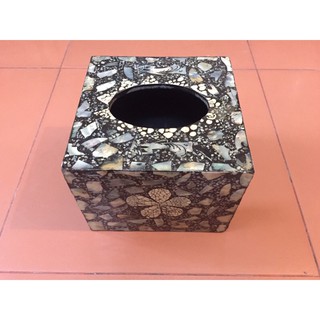 Hộp giấy ăn vuông khảm trai ( 13cm x 13cm)