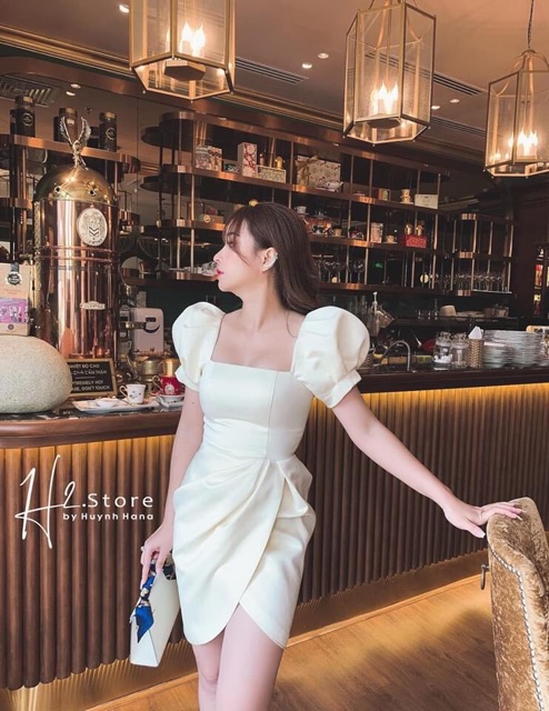 ĐẦM CỔ VUÔNG TAY PHỒNG | BigBuy360 - bigbuy360.vn