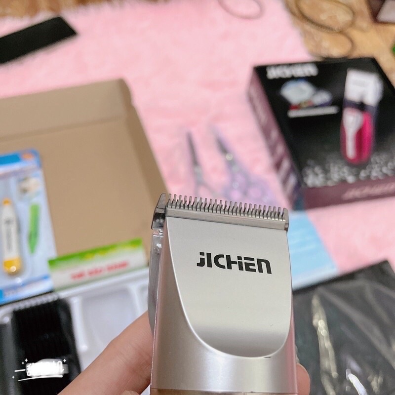 Tông đơ cắt tóc cho bé và gia đình Jichen 0817