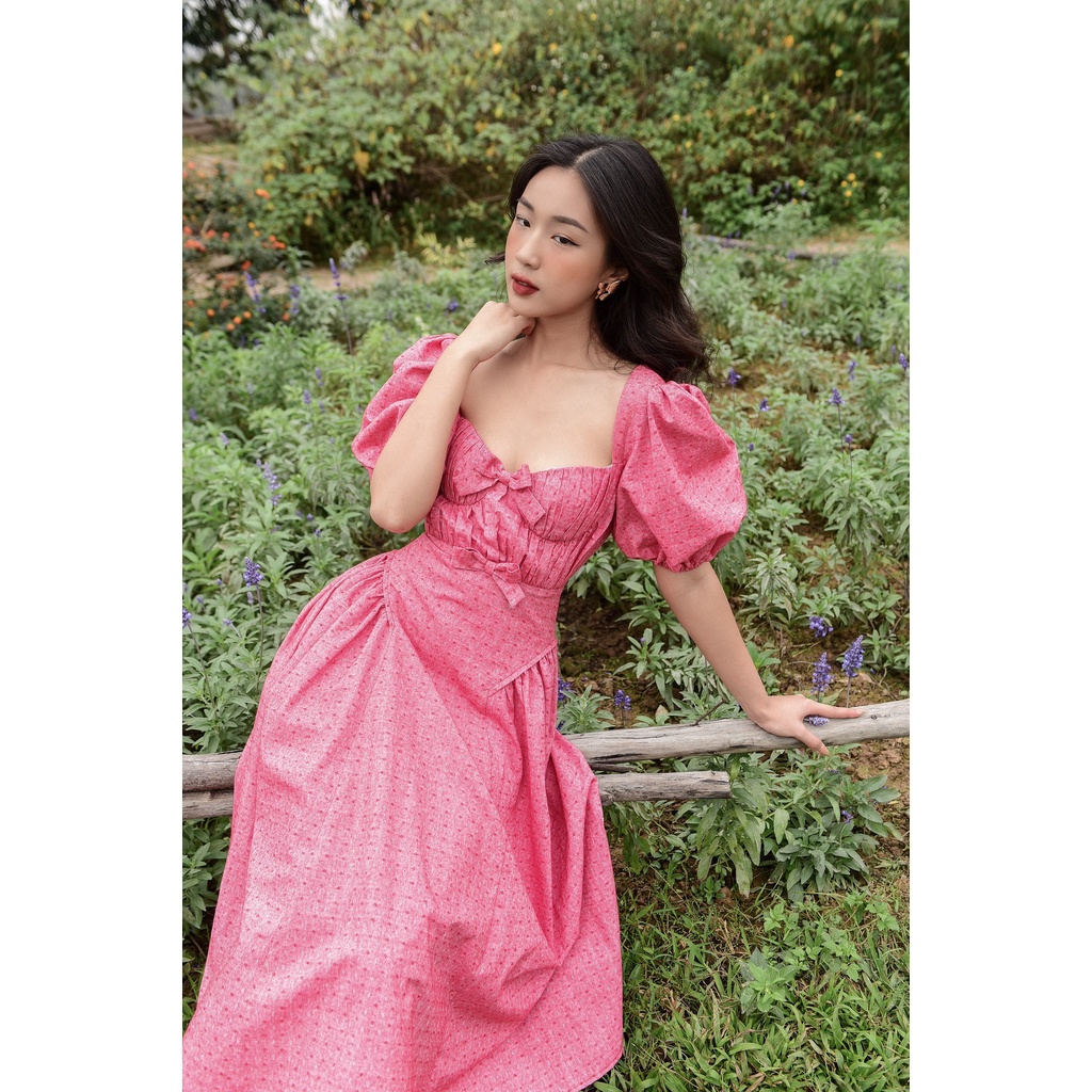 Đầm midi phồng cúp ngực xếp ly THE COUNTRY Corundum Ruby Dress