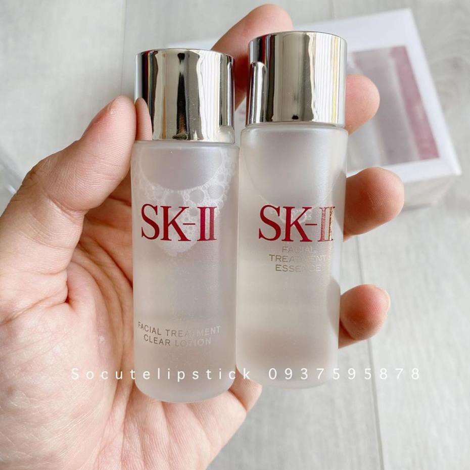 Set 2 Sản Phẩm Skii - Nước Hoa Hồng Facial Treatment Clear Lotion Skii và Nước Thần Facial Treatment Essence Skii 30ml