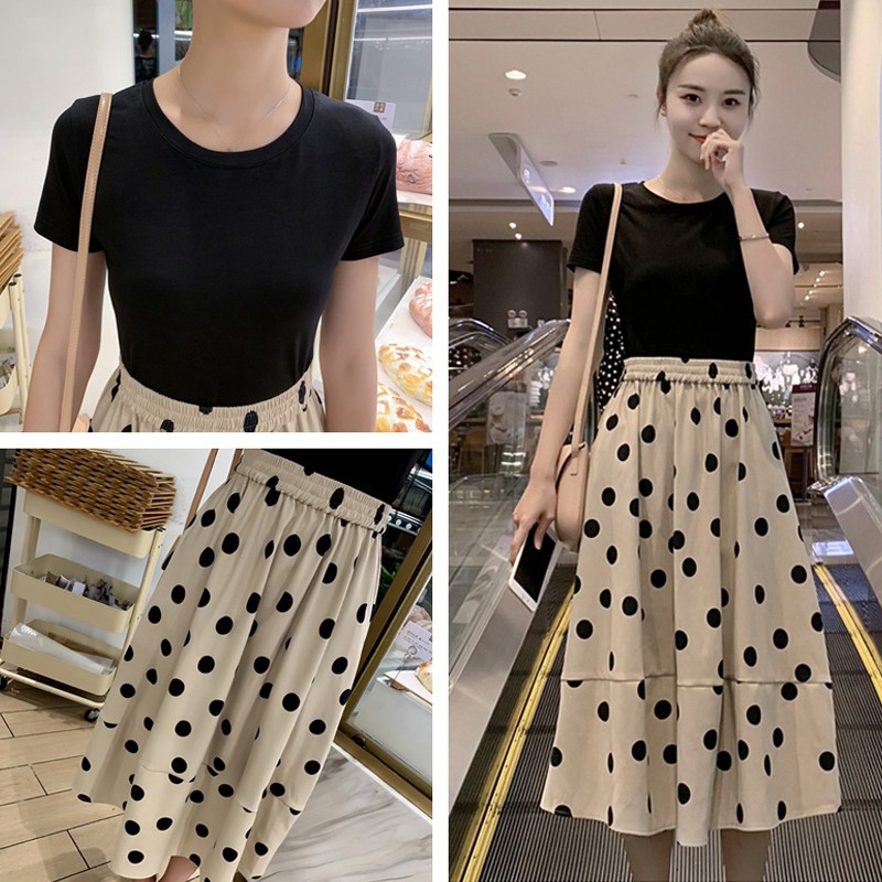 Set áo thun ngắn tay cổ tròn + chân váy chấm bi cho nữ