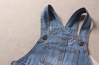 Quần yếm jeans
