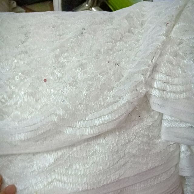 Vải c Nguyễn June