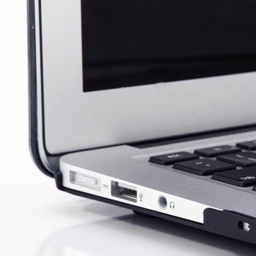 Săn Sale Ốp màu đen tuyệt đẹp cho Macbook đủ dòng Mua Ngay