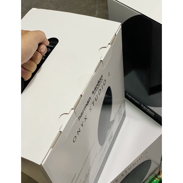Loa bluetooth Harman Kardon Onyx Studio 4 chính hãng - Bảo hành 1 năm