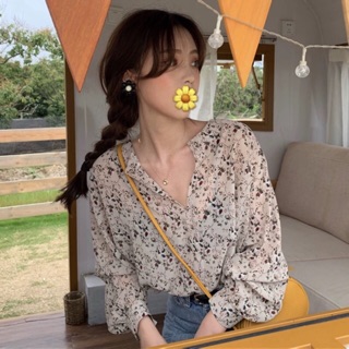 Sơ mi Hàn Quốc chấm bi hoa nhí xinh xinh