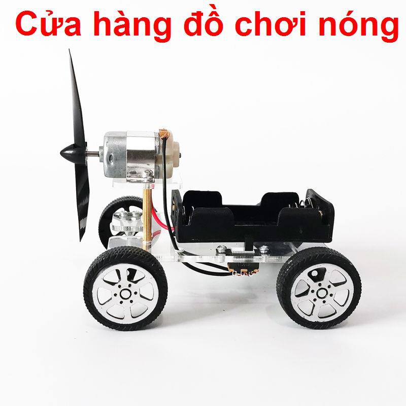 Công nghệ ô tô gió sản xuất nhỏ sáng chế sinh viên tự làm thủ gói vật liệu thí nghiệm khoa học câu đố lắp ráp đồ1