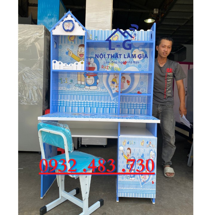 Bộ bàn ghế học sinh nhựa Đài Loan Doreamon cho bé cao cấp rộng 1mx1m73 | BigBuy360 - bigbuy360.vn