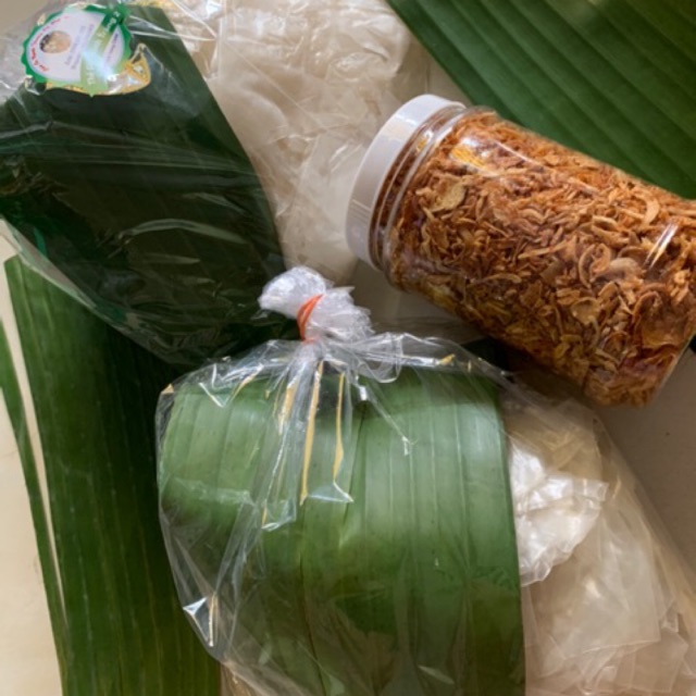 Hủ 200gr muối hành phi chay Tây Ninh dùng chung bánh tráng siêu ngon | BigBuy360 - bigbuy360.vn