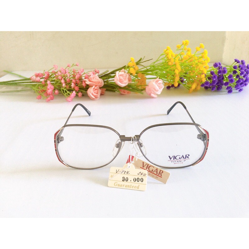 Gọng kính nội địa Nhật thương hiệu Vigar, made in Japan.