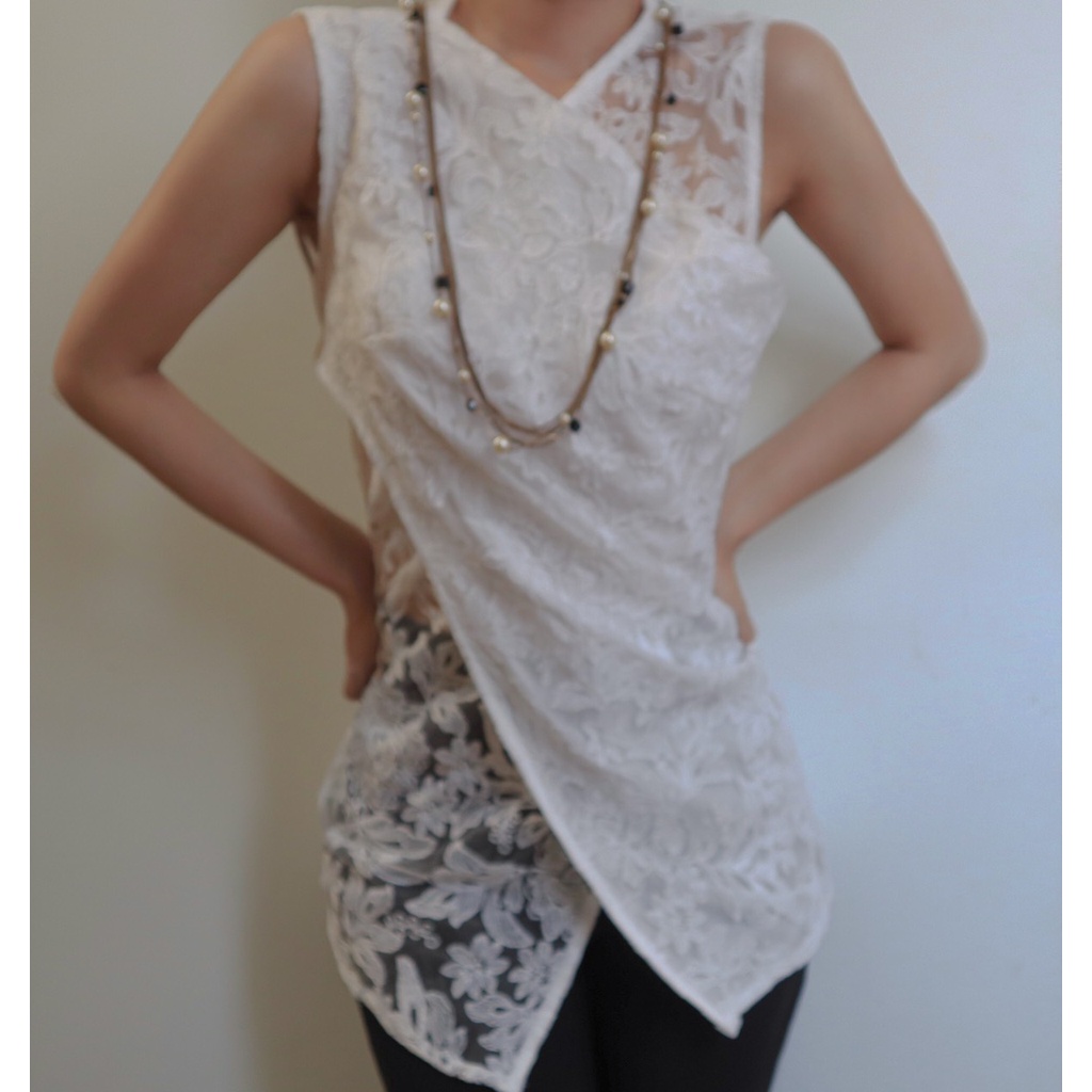 Áo ren kiểu thời trang nữ
