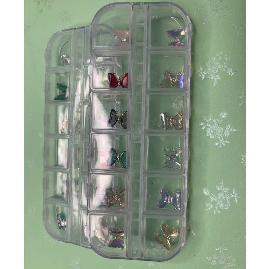Set 12 Charm Bướm Đẹp Lung Linh 12 Màu Khác Nhau Ngẫu Nhiên