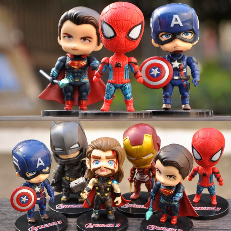 Mô hình mô phỏng nhân vật siêu anh hùng Marvel Avengers trang trí bánh kem/dành tặng cho trẻ em