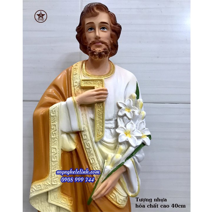 Bàn thờ Thiên Chúa - Mẫu đơn giản - Ngang 60cm - Tượng nhựa Composite cao 40cm