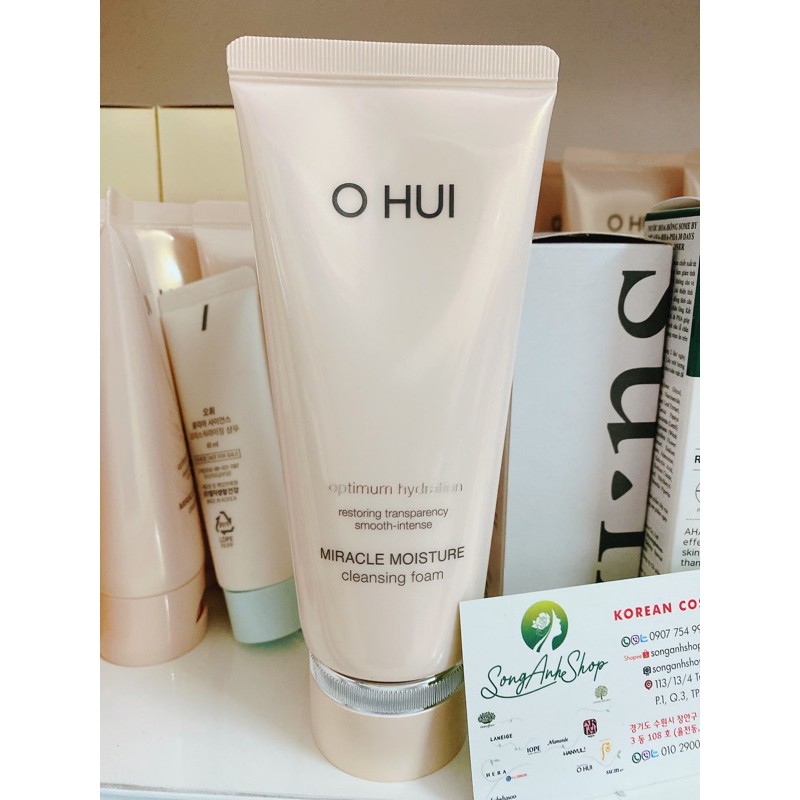 Sữa rửa mặt Ohui Miracle Moisture Cleansing Foam 200ml (tách set no box)