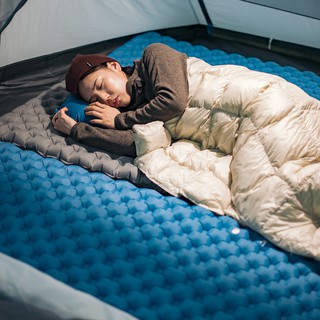 ĐỆM BƠM HƠI NATUREHIKE NH19QD009