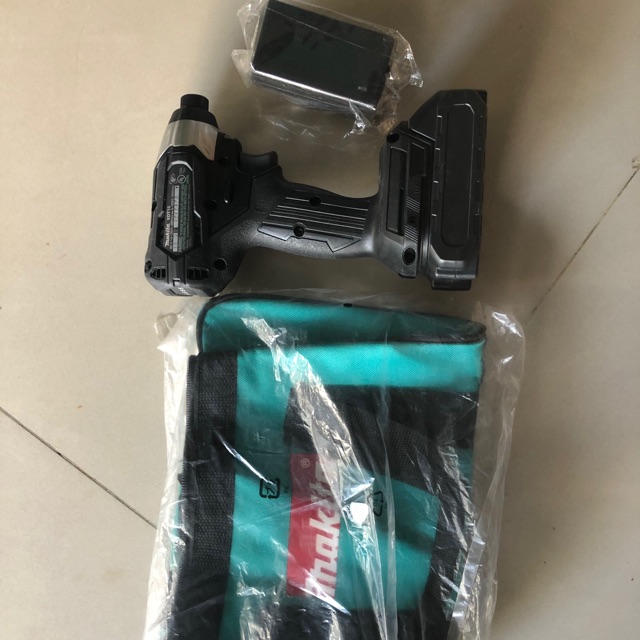 MÁY BẮT VÍT MAKITA XDT15