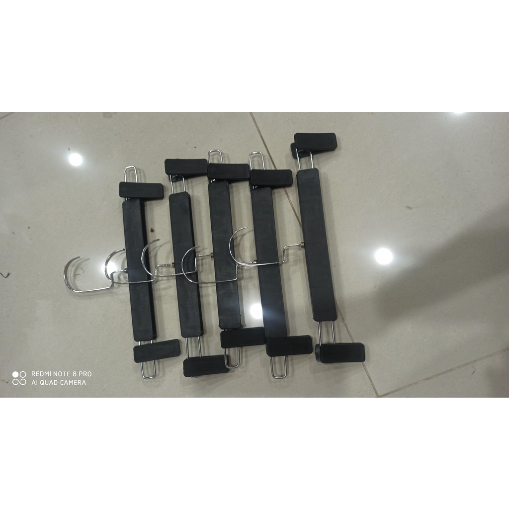 Kẹp quần nhựa đen cao cấp đầu móc vuông xoay 360 độ - mắc kẹp quần người lớn màu đen điều chỉnh được độ rộng, hẹp