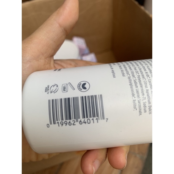 Curl Charisma ™ dầu gội 236ml briogeo