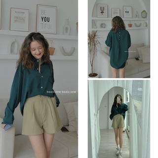 Áo sơ mi dài tay oversize túi ngực, vạt bầu, phối khuy sau cổ