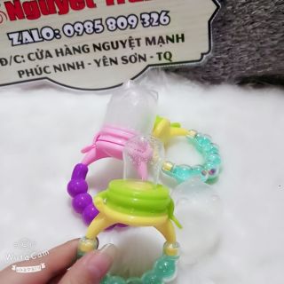 Núm ăn dặm cho bé