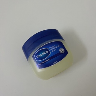 Sáp dưỡng ẩm Vaseline 50ml