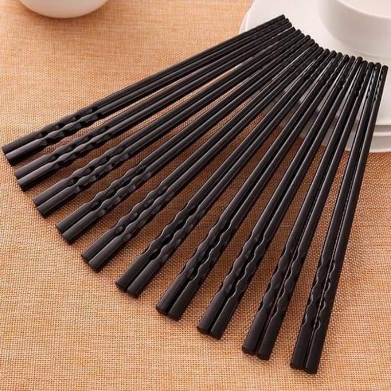 Đũa nhựa phíp đen, đũa nhựa đen cao cấp vỉ 10 đôi