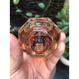 NƯỚC HOA NỮ VIKTO&ROLF FLOWERBOMB EDP 100ML