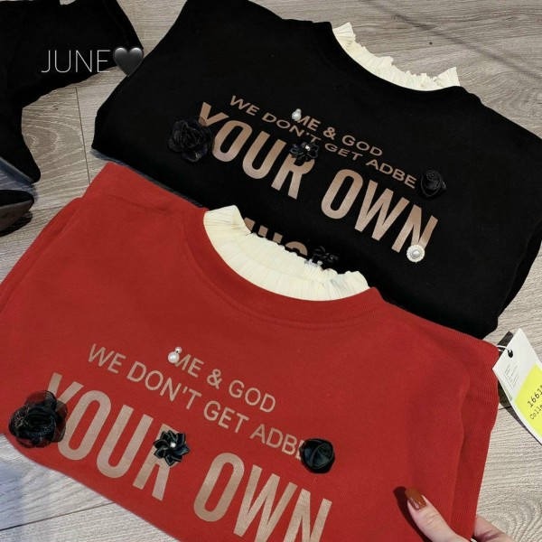 Áo hoodie nữ YOUR OWN,Áo nỉ cổ tròn màu đen,màu đỏ_Yohamy