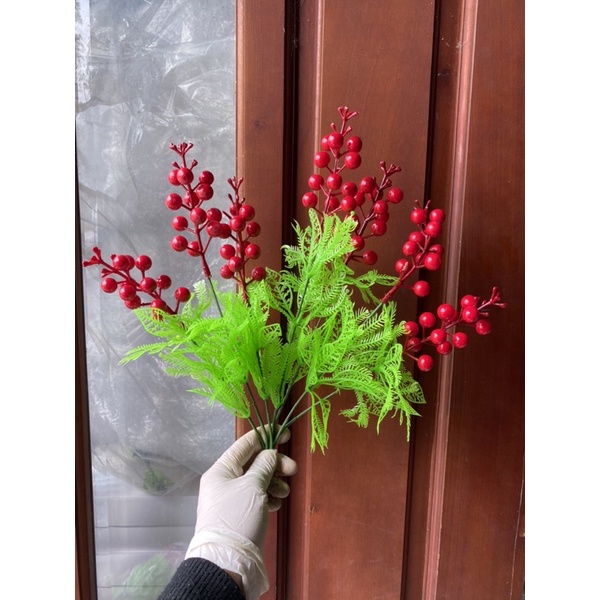 Cành cỏ điểm đào đông siêu đẹp, mẫu mới
