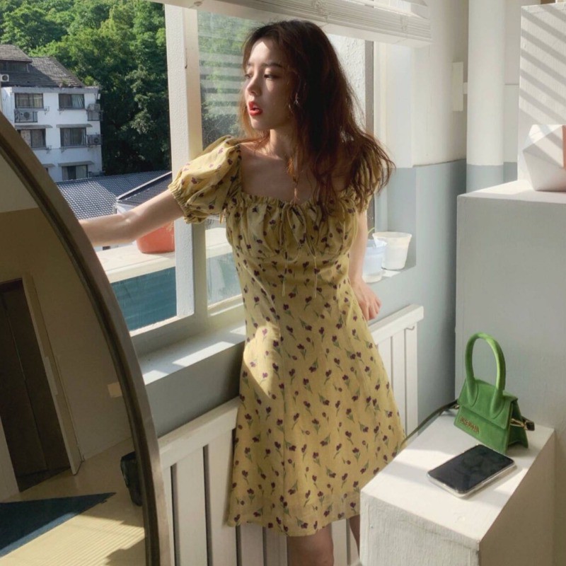 Đầm Nữ Ngắn Tay Cổ Vuông In Hoa Thời Trang Hàn