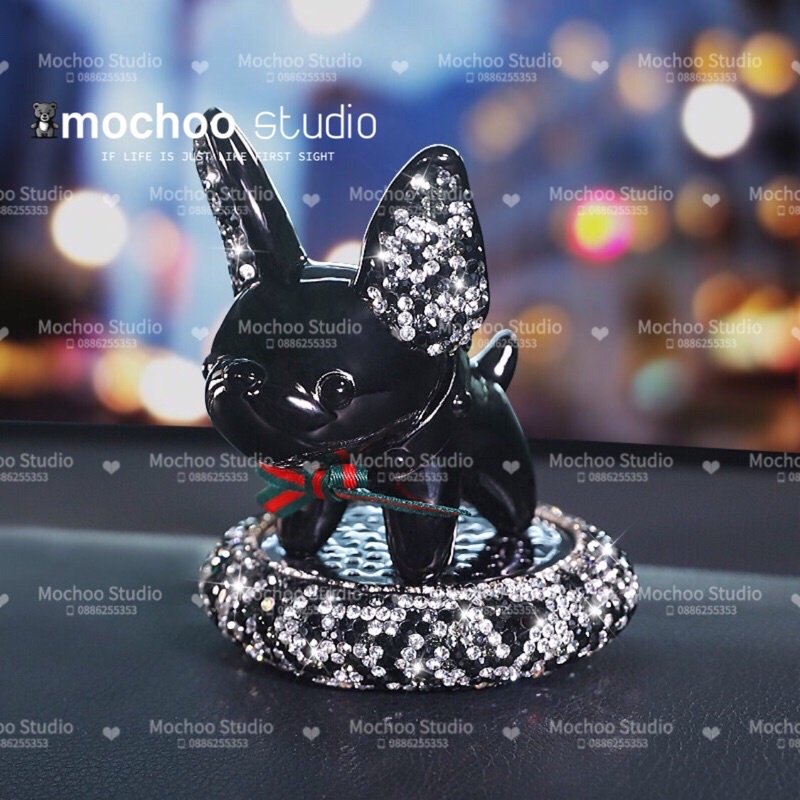 Chó Trang Trí Chó Bull Đính Đá Trang Trí Taplo Oto Nước Hoa Thơm Xe