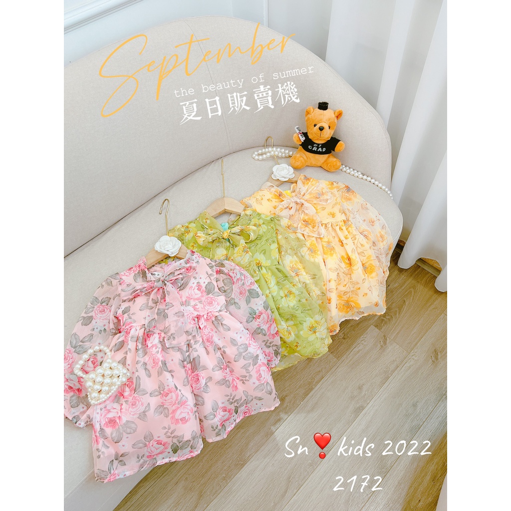 Váy tơ hoa babydoll cổ nơ bé gái