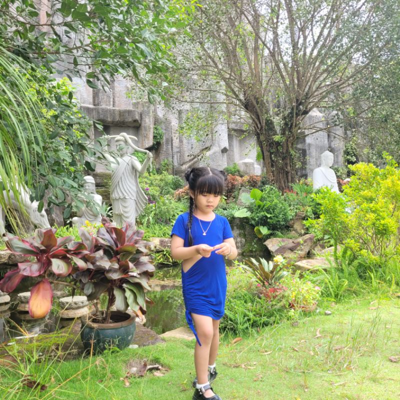 Đầm body khoét eo (chốt live)
