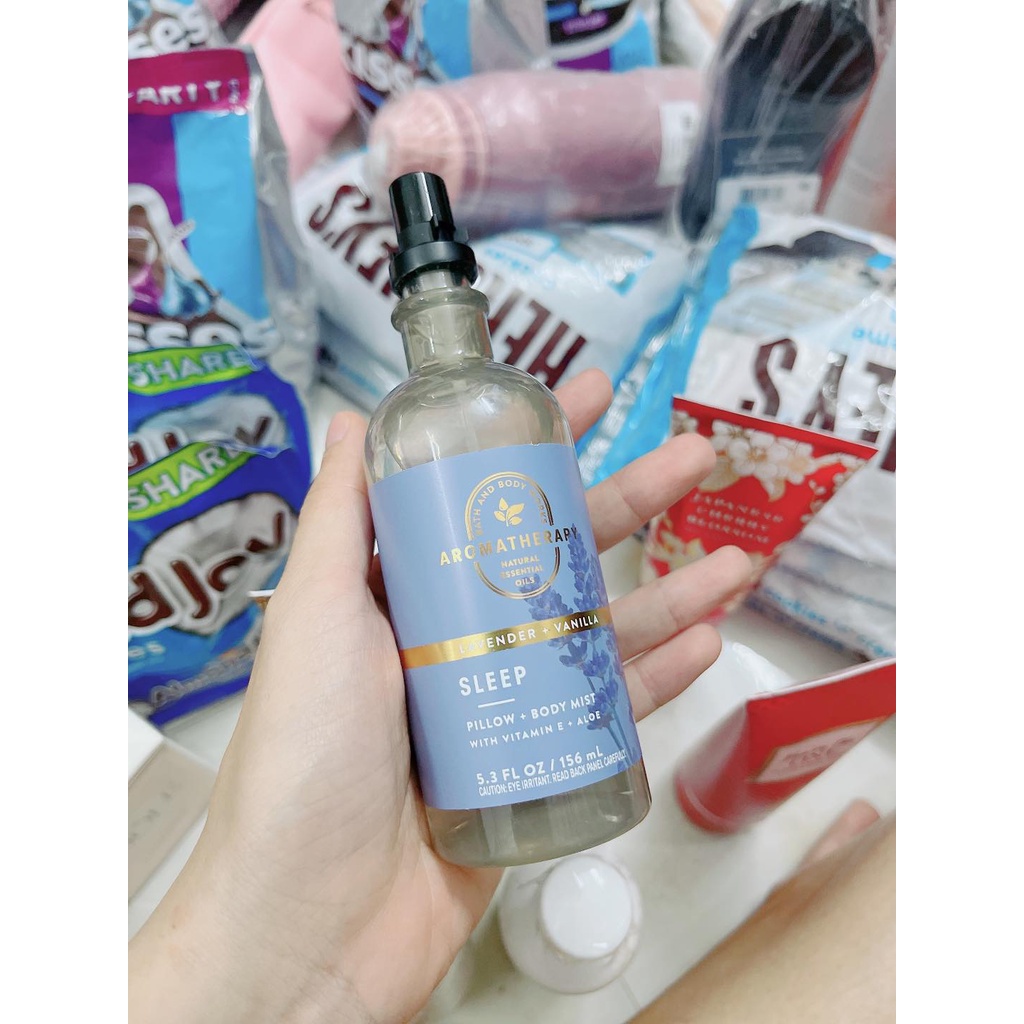 Xịt Thơm Gối Bath and Body Works Aromatherapy Essential Oil Mist 156ml.